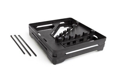 Tool tray with retaining straps